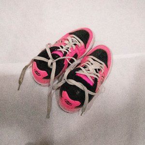 GIRLS Heelys shoes